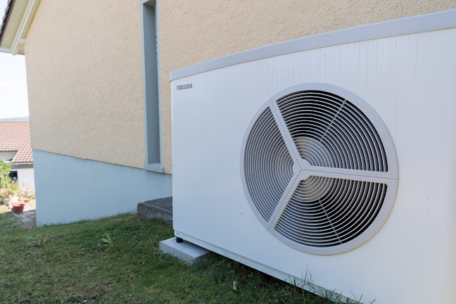 AEW myHome | Wärmepumpe, Heizung, Solaranlage mit Batteriespeicher, Ladestation & Steuerung für das Smart Home - Aarau
