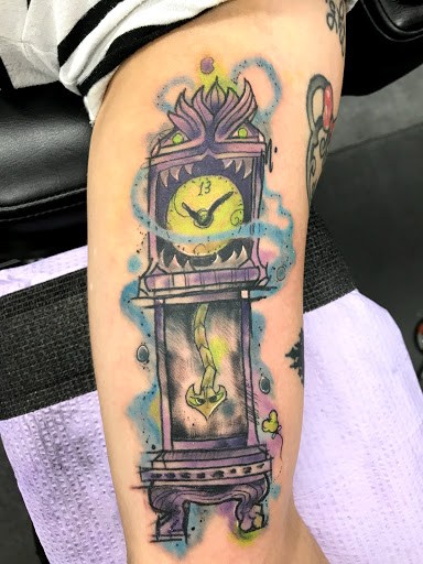 Tattoo Shop «Fox Tattoo Parlor & Gallery», reviews and photos, 3045-B SE 3rd Ave, Ocala, FL 34471, USA