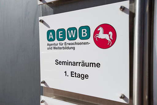 Agentur für Erwachsenen- und Weiterbildung (AEWB) Niedersachsen