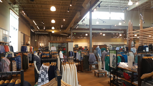 Clothing Store «L.L. Bean», reviews and photos, 60 Eastview Mall Dr, Victor, NY 14564, USA