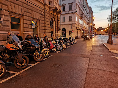 Novo Hotel Impero Via Sant'Anastasio, 1, 34132 Trieste TS, Italia