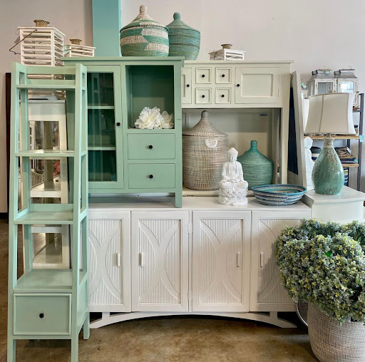 Furniture Store «Nadeau Dallas», reviews and photos, 1128 Longpoint Ave, Dallas, TX 75247, USA