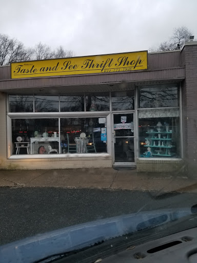 Thrift Store «Taste and See Thrift/Antiques», reviews and photos, 720 NY-25A, Rocky Point, NY 11778, USA