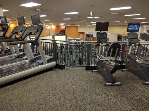 Gym «LA Fitness», reviews and photos, 3 Hawes Way, Stoughton, MA 02072, USA