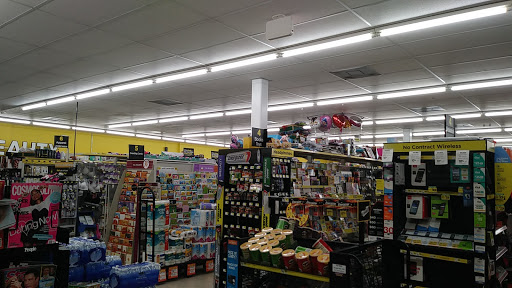 Discount Store «Dollar General», reviews and photos, 12915 NW 7th Ave, North Miami, FL 33168, USA