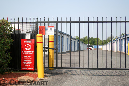 Self-Storage Facility «CubeSmart Self Storage», reviews and photos, 8716 Jefferson Davis Hwy, Fredericksburg, VA 22407, USA