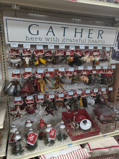 Home Improvement Store «Tractor Supply Co.», reviews and photos, 5387 Scottsville Rd, Bowling Green, KY 42104, USA