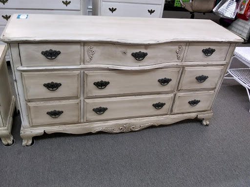 Thrift Store «Village Thrift», reviews and photos, 830 N Apollo Blvd, Melbourne, FL 32935, USA