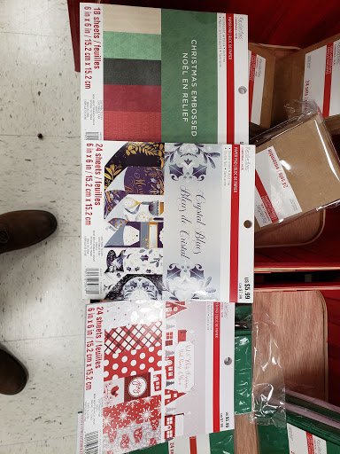 Craft Store «Michaels», reviews and photos, 2231 Willow Rd, Glenview, IL 60025, USA