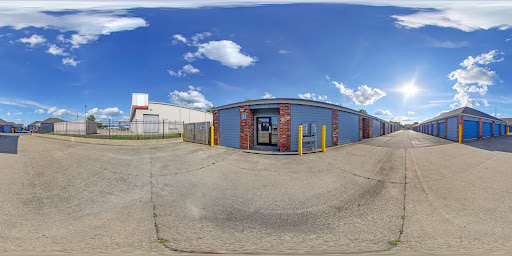 Self-Storage Facility «Compass Self Storage», reviews and photos, 10925 Hamilton Ave, Cincinnati, OH 45231, USA