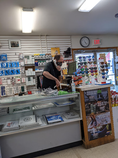 Sporting Goods Store «Stateline Sports», reviews and photos, 22 Bridge St, West Lebanon, NH 03784, USA