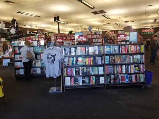 Book Store «Bookmans Phoenix Entertainment Exchange», reviews and photos, 8034 N 19th Ave, Phoenix, AZ 85021, USA