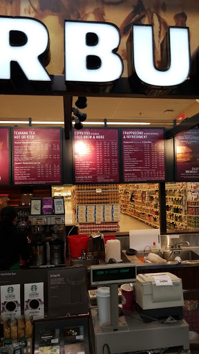 Grocery Store «Ingles Supermarket», reviews and photos, 400 E U.S. Hwy 19E Bypass, Burnsville, NC 28714, USA