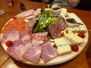 Photo n°31 de L'Etiquette 