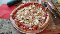 Pizza du Pizzeria La table 5 à Semur-en-Auxois - n°3