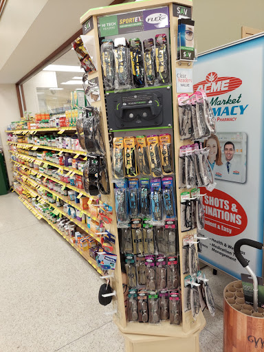 Grocery Store «Acme Fresh Market No. 12», reviews and photos, 2630 Bailey Rd, Cuyahoga Falls, OH 44221, USA