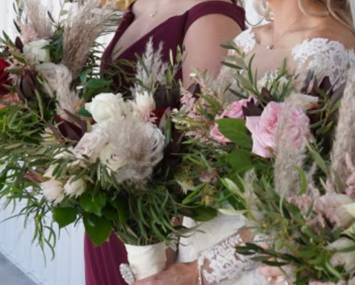 Florist «Janousek Florist Inc. & Greenhouses», reviews and photos, 4901 Charles St, Omaha, NE 68132, USA