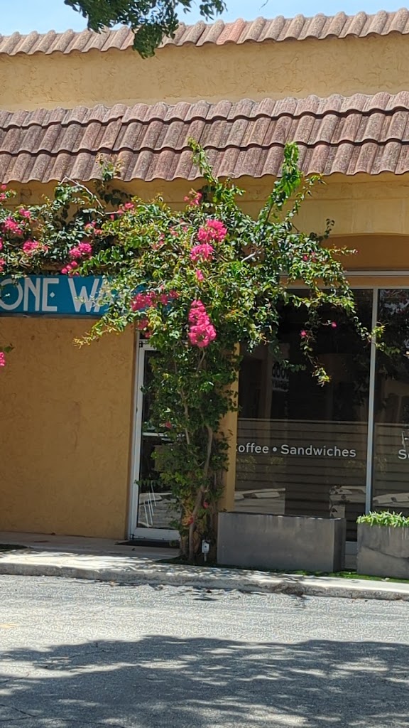 One Way Café (Crazy Cuban) 33408