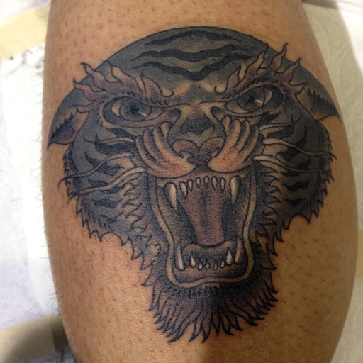 Explore mens knee tattoo ideas, creative tattoo ideas in Sacramento, available at 13 MAG TATTOO