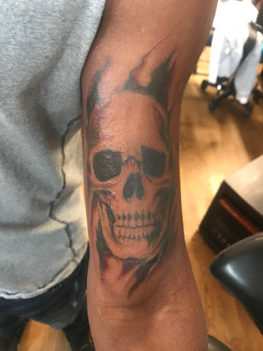 Tattoo Shop «Doc Rivers Electric Tattoo», reviews and photos, 66 1/2 Worrall Ave, Poughkeepsie, NY 12603, USA