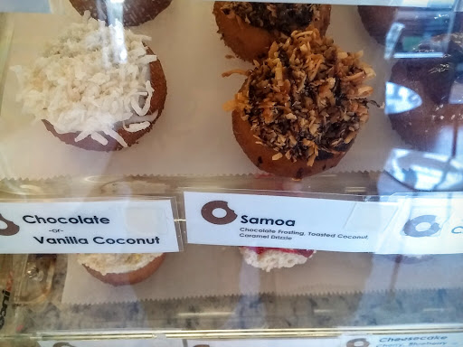 Donut Shop «Peace Love & Little Donuts», reviews and photos, 3106 Tamiami Trail N, Naples, FL 34103, USA