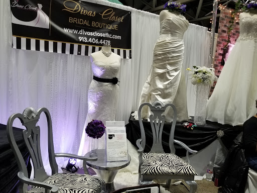 Bridal Shop «Divas Closet Bridal Boutique», reviews and photos, 1034 Merriam Ln, Kansas City, KS 66103, USA