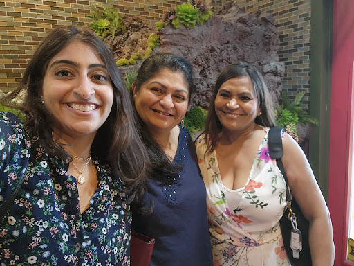 Shopping Mall «Orchard Mall Shopping Center», reviews and photos, 6337 Orchard Lake Rd, West Bloomfield Township, MI 48322, USA