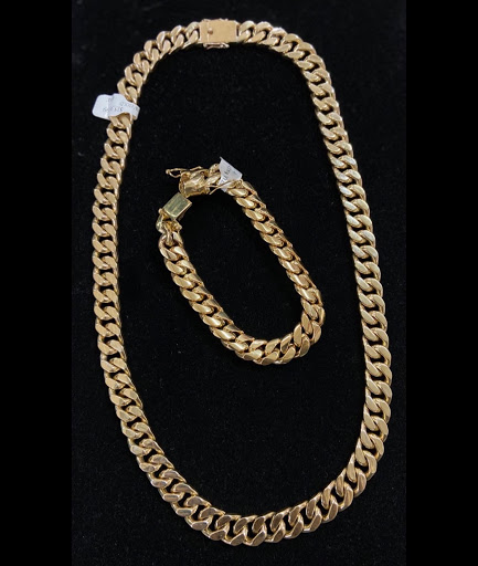 Pawn Shop «Carolina Pawn & Jewelry», reviews and photos, 4201 Monroe Rd, Charlotte, NC 28205, USA