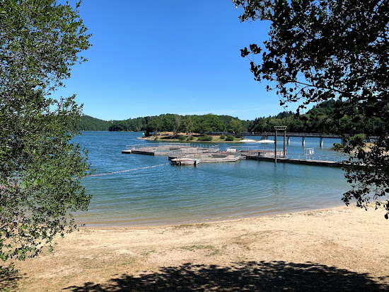 Puech des Ouilhes Beach