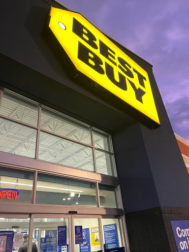 Electronics Store «Best Buy», reviews and photos, 3377 Berlin Turnpike, Newington, CT 06111, USA
