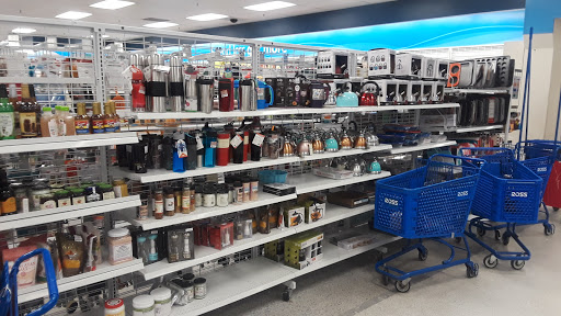 Clothing Store «Ross Dress for Less», reviews and photos, 13855 Outlet Dr, Silver Spring, MD 20904, USA