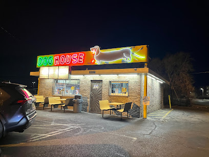 DOG HOUSE DRIVE IN