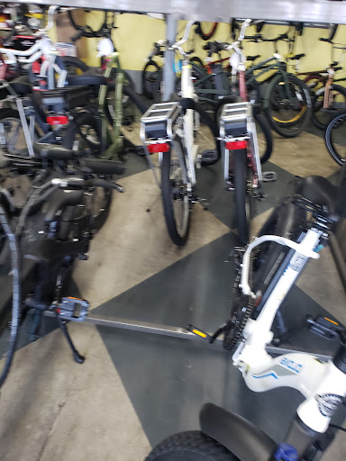 Bicycle Store «Papa Wheelie Bicycles», reviews and photos, 6949 Chapman Ave, Garden Grove, CA 92845, USA