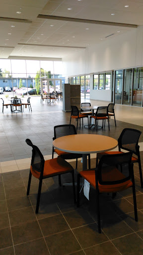 Toyota Dealer «Toyota of Corvallis», reviews and photos, 800 NW 5th St, Corvallis, OR 97330, USA