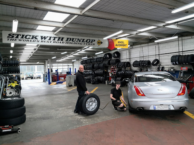 Reviews of Tyretraders West in Auckland - Tire shop