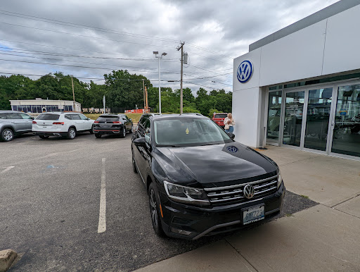 Volkswagen Dealer «Scott Volkswagen», reviews and photos, 777 Taunton Ave, East Providence, RI 02914, USA
