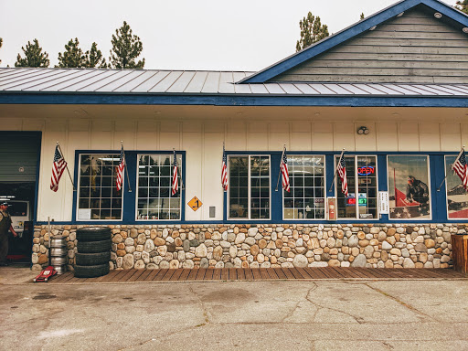 Mammoth Chevron in Mammoth Lakes, California