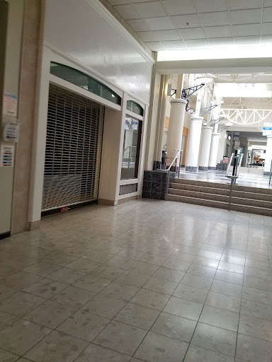 Shopping Mall «Lebanon Valley Mall», reviews and photos, 2231 Lebanon Valley Mall, Lebanon, PA 17042, USA