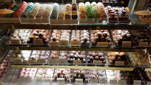 Shopping Mall «The Shops At La Cantera», reviews and photos, 15900 La Cantera Pkwy, San Antonio, TX 78256, USA