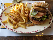 Hamburger du Restaurant français Le Comptoir des Johnnies à Plouénan - n°11