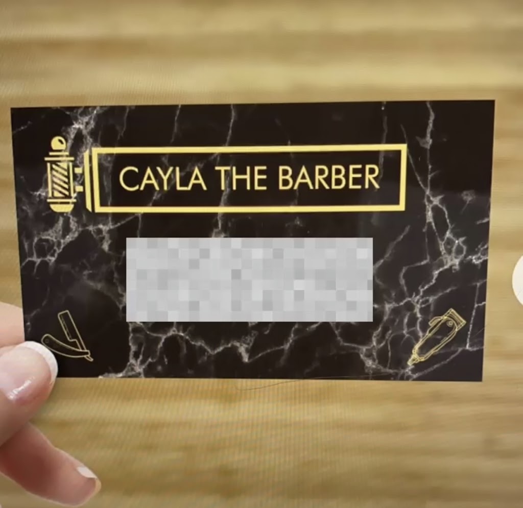 Cayla the Barber 32539