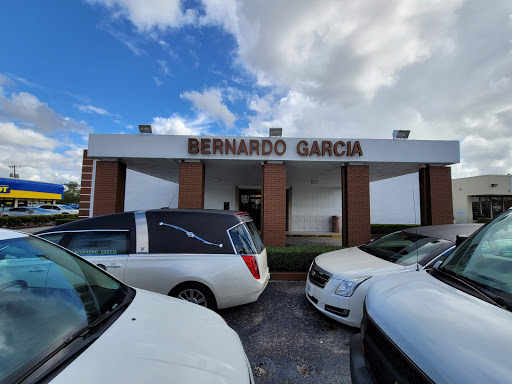 Funeral Home «Bernardo Garcia Funeral Home», reviews and photos, 865 W 49th St, Hialeah, FL 33012, USA