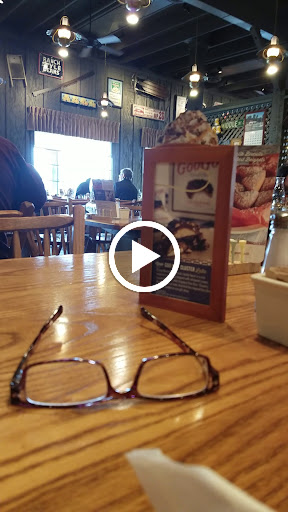 American Restaurant «Cracker Barrel Old Country Store», reviews and photos, 23030 Indian Creek Dr, Sterling, VA 20166, USA