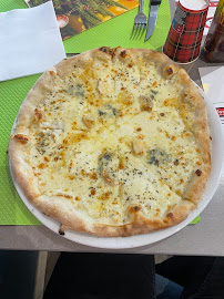 Plats et boissons du Pizzeria PRESTO PIZZA GAP - n°17