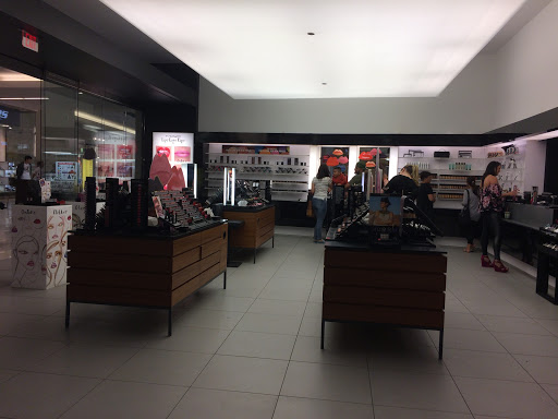 Cosmetics Store «MAC Cosmetics», reviews and photos, 807 Southcenter Mall, Tukwila, WA 98188, USA