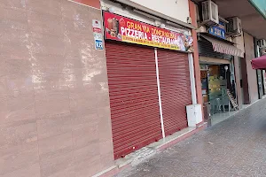 Gran Via Döner Kebab image