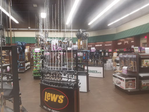 Sporting Goods Store «Gander Mountain», reviews and photos, 5388 Westpointe Plaza Drive, Columbus, OH 43228, USA