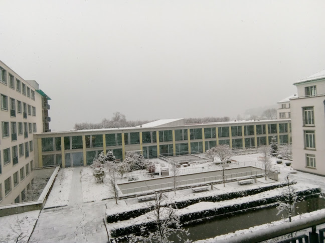 Rezensionen über Chirurgisches Zentrum Zürich - Standort Klinik Hirslanden in Zürich - Arzt