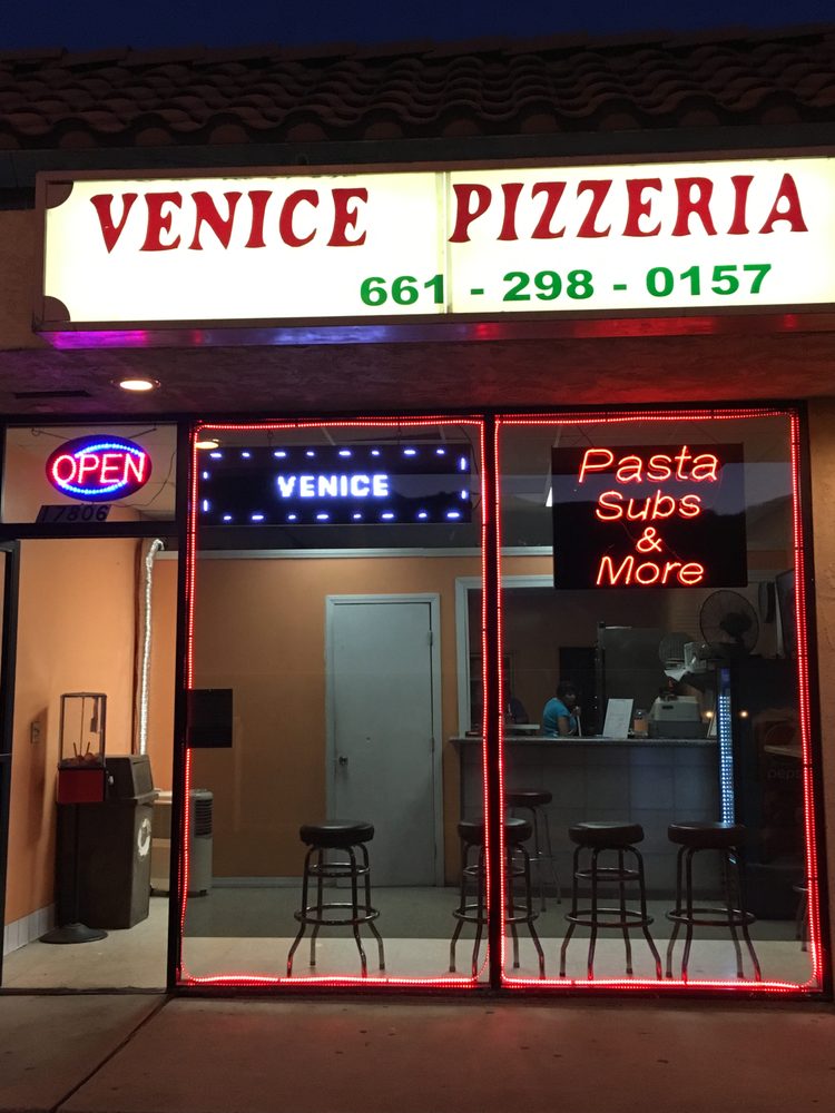 Venice Pizzeria 91351
