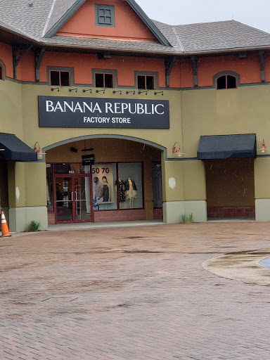 Clothing Store «Banana Republic», reviews and photos, 5050 Factory Shops Blvd, Castle Rock, CO 80108, USA